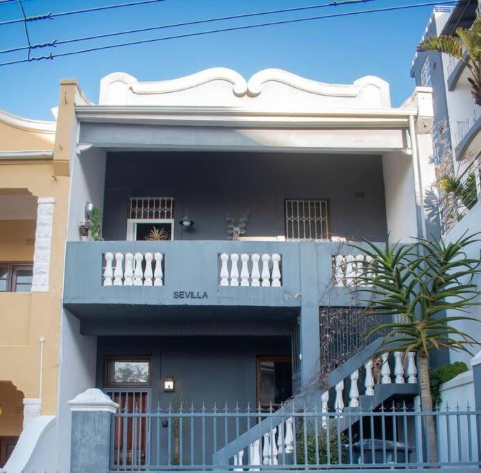 Greenpoint Victorian Villa Cape Town Exterior photo
